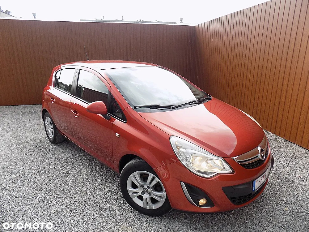 Opel Corsa 1.2 16V Color Edition - 2