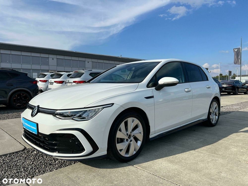 Volkswagen Golf - 1