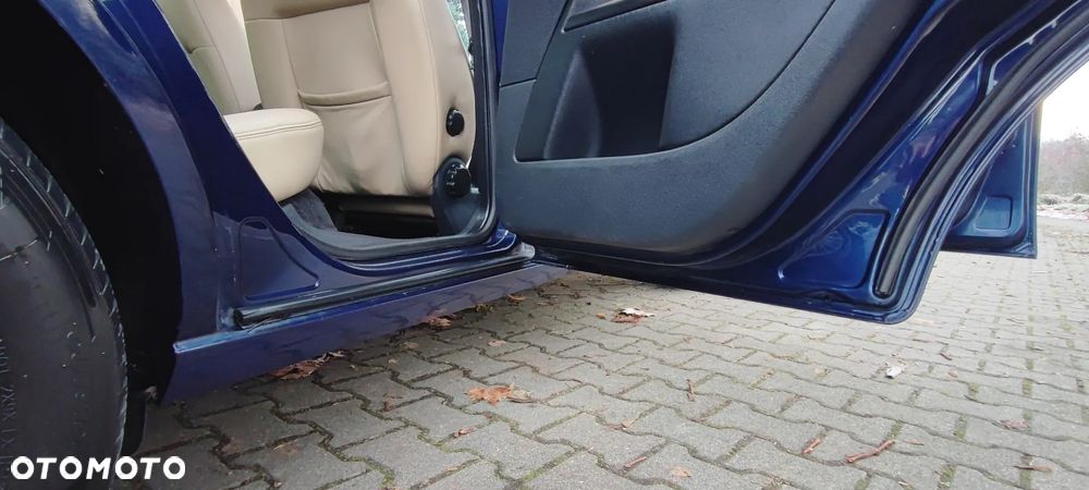 Ford Mondeo 2.5 V6 Sport - 25