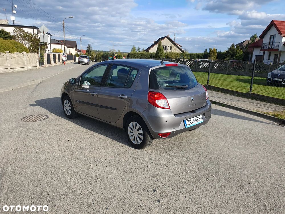 Renault Clio 1.2 16V Tech Run - 6