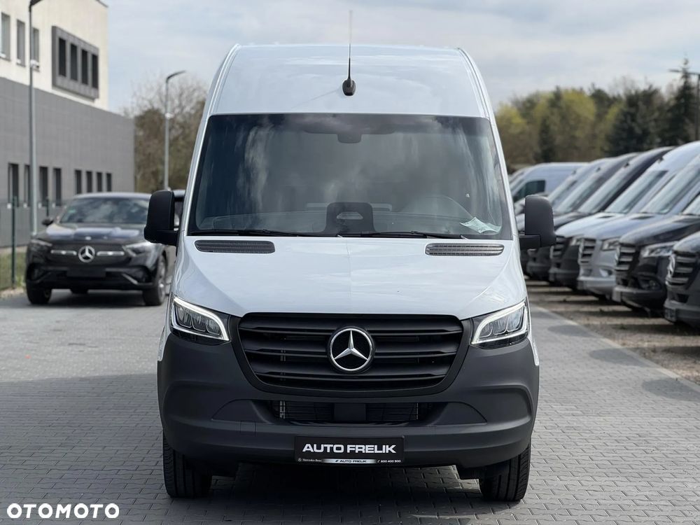 Mercedes-Benz Sprinter - 3