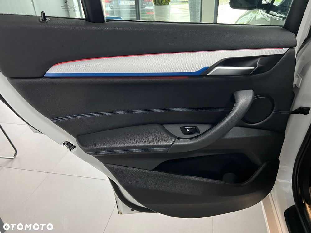 BMW X1 - 28