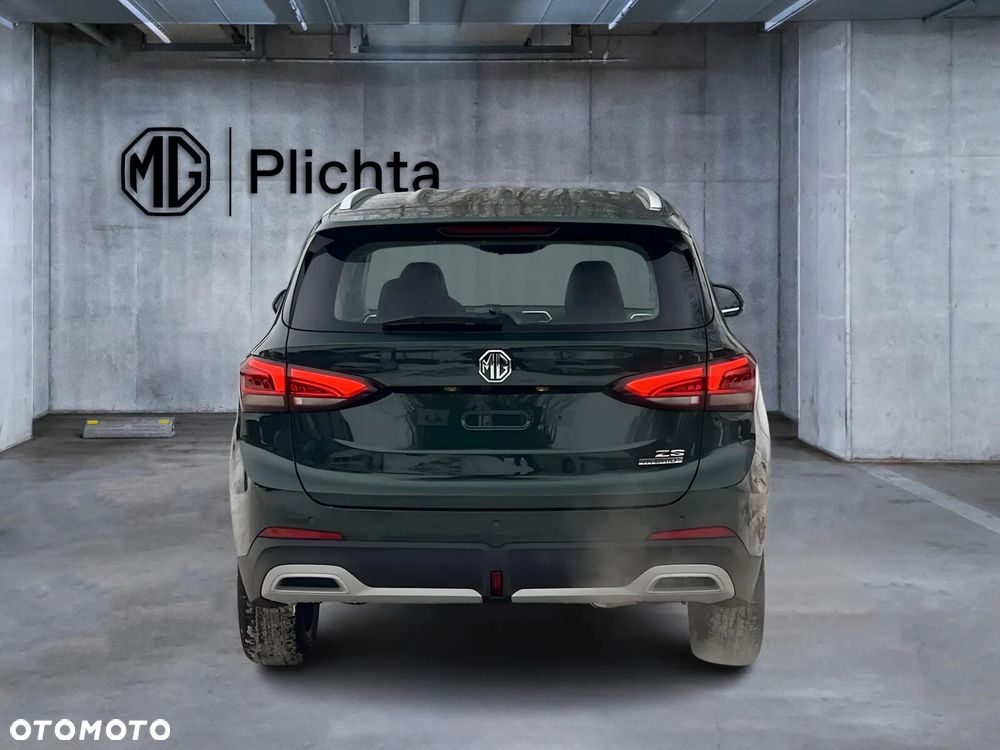 MG ZS Hybrid+ - 5