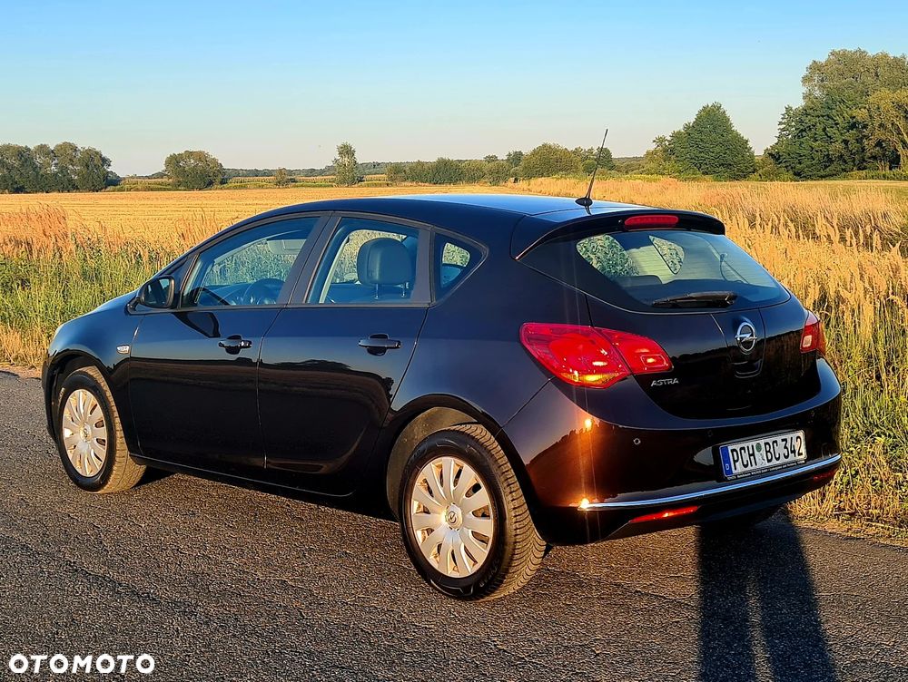Opel Astra 1.6 Cosmo - 16