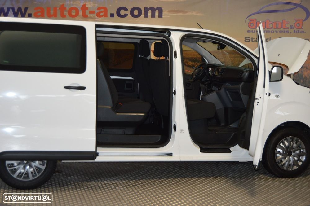 Peugeot Expert 2.0 BlueHDi L2H1 Semi-Vidrado - 14