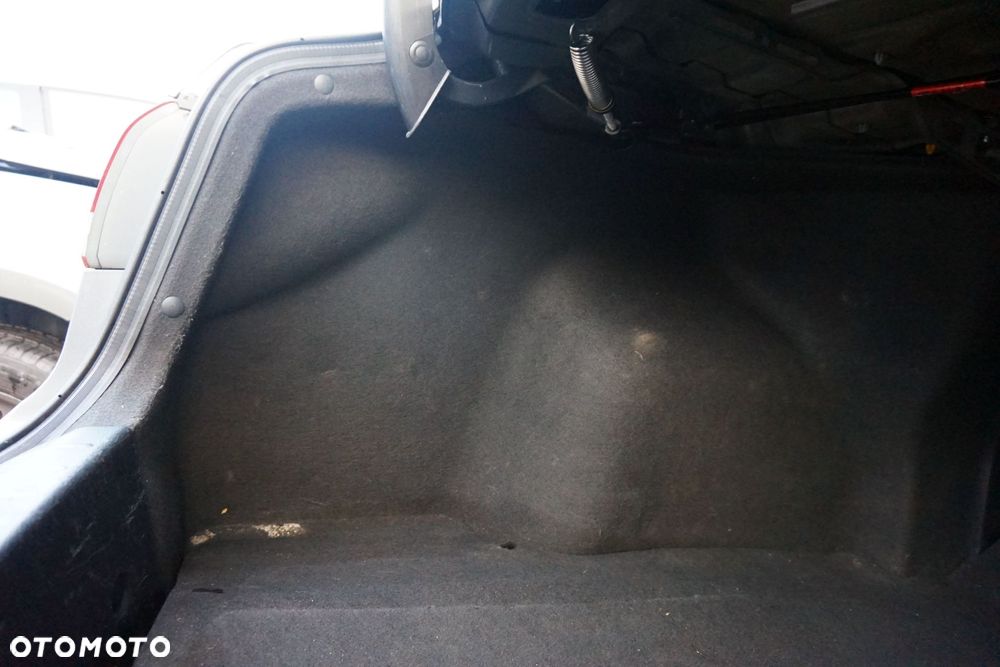 BOCZEK TAPICERKA BAGAŻNIKA LEWA I40 VF SEDAN 85730-3Z900-RY HYUNDAI 2011-2014 - 1