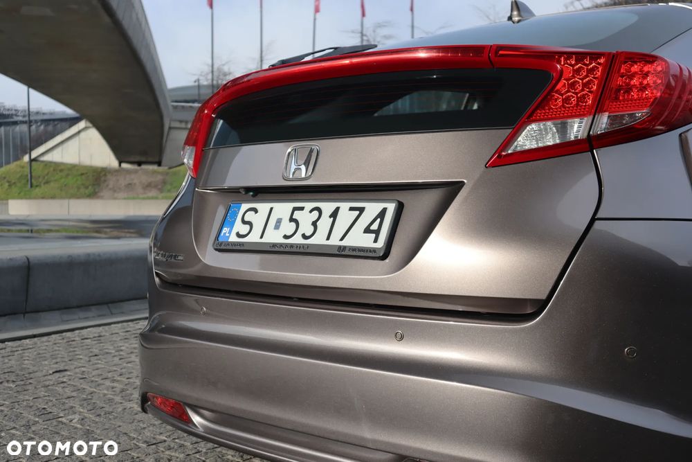 Honda Civic 1.8 Executive - 9