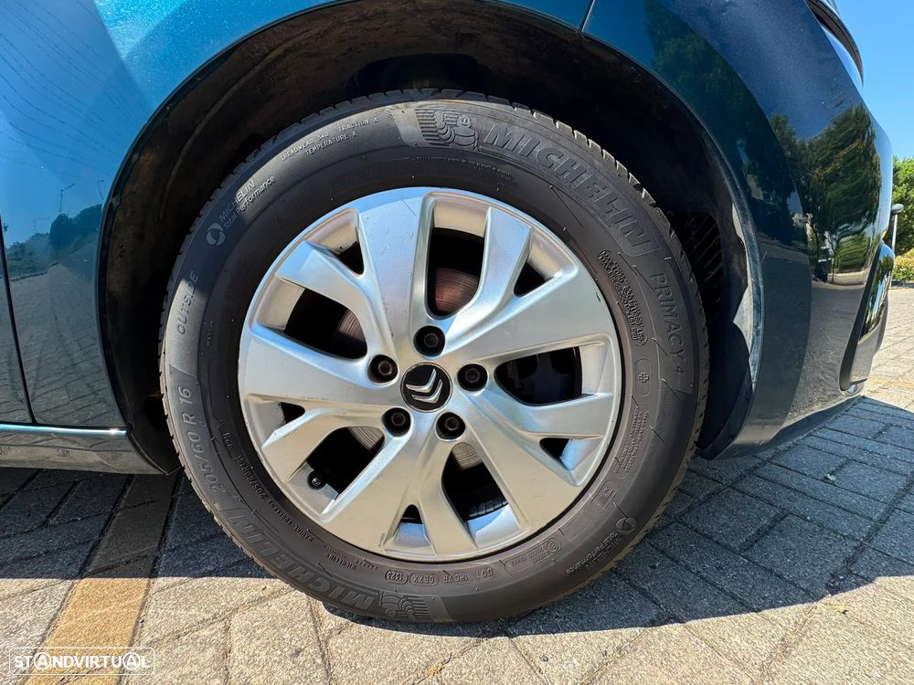 Citroën C4 1.2 PureTech Shine EAT6 - 14