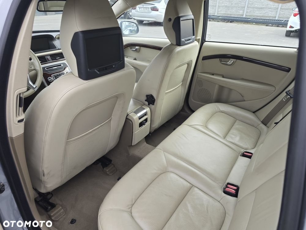 Volvo V70 D4 Summum - 11