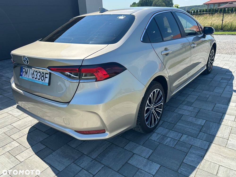 Toyota Corolla 1.8 Hybrid Executive - 9