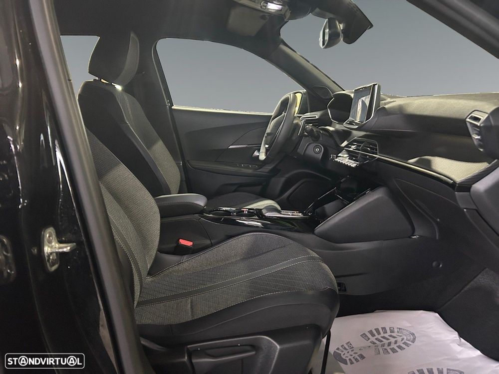 Peugeot 2008 1.2 Hybrid Allure e-DCS6 - 16