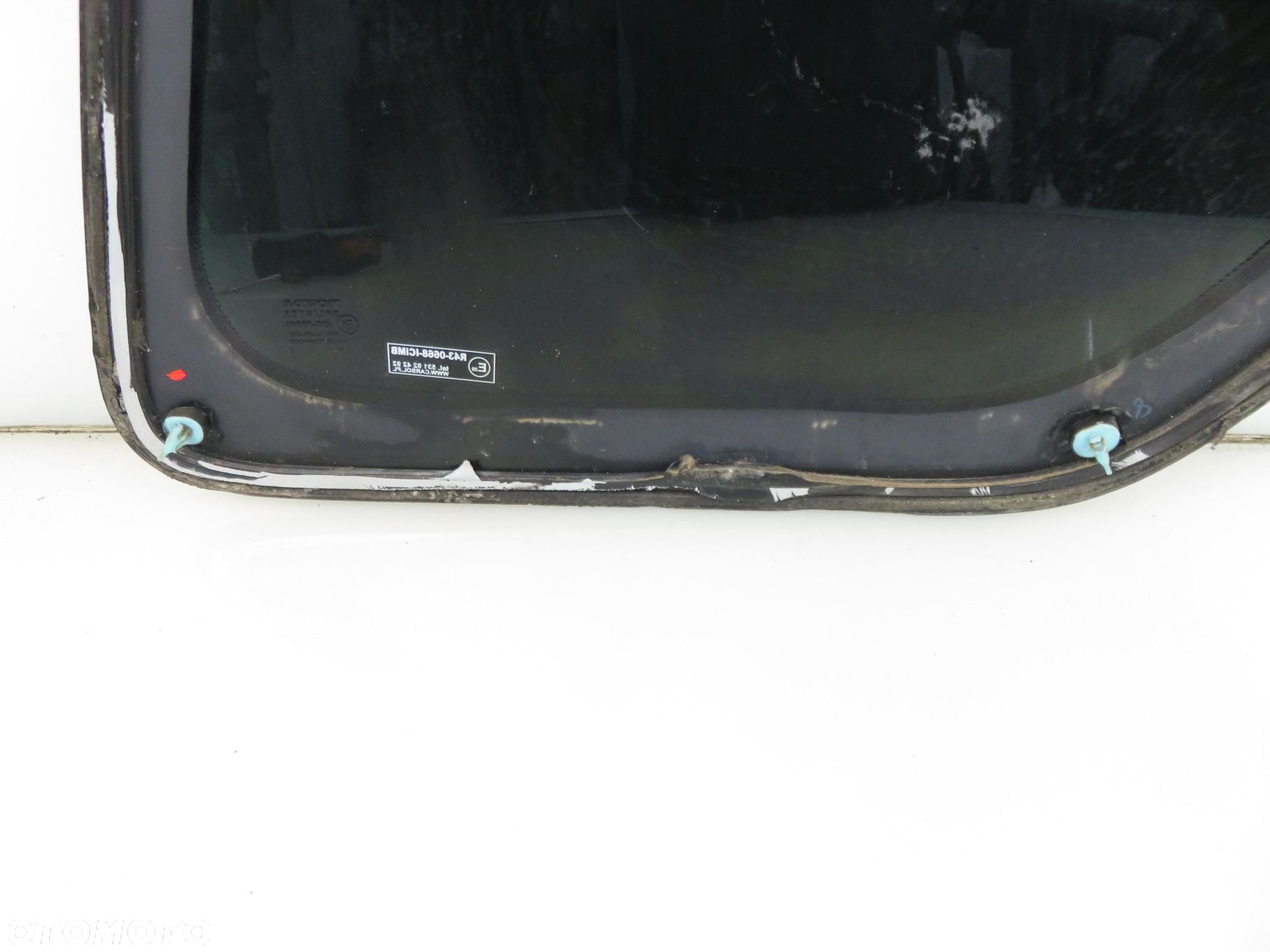 SZYBA KAROSERYJNA LEWA TYLNA HONDA CR-V II - 3