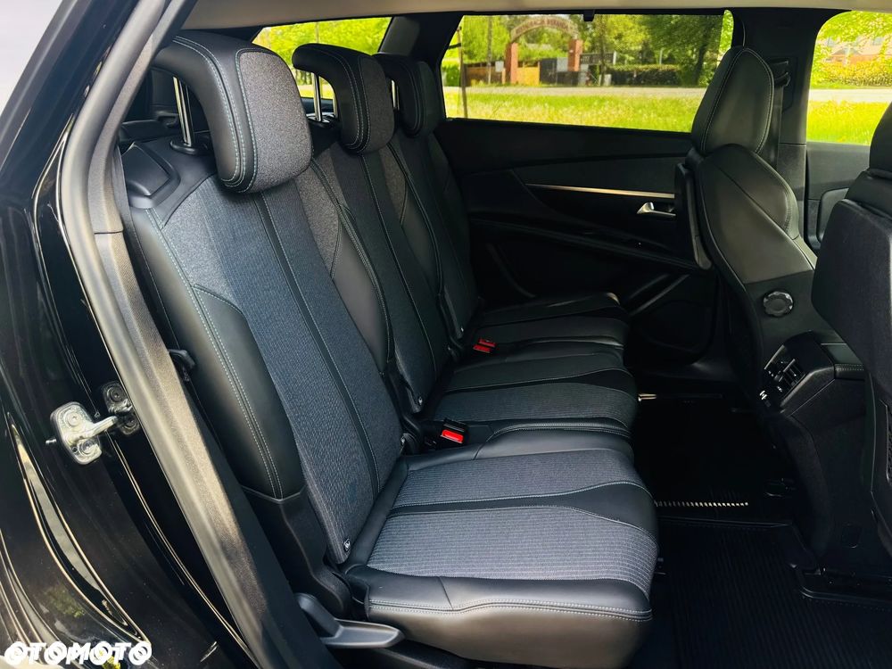Peugeot 5008 2.0 BlueHDI GT S&S EAT8 - 32