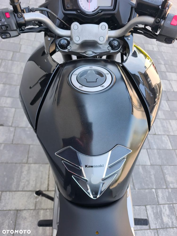 Kawasaki Versys 650 - 12