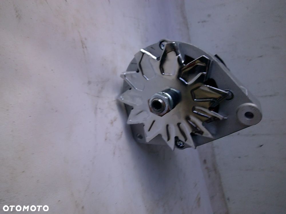 MAHLE ALTERNATOR DEUTZ CASE FENDT RENAULT CARRARO GONDONI HOLDER KRAMER 14V 65A - 9