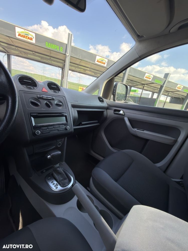 Volkswagen Caddy 1.9 DPF DSG Life Team (5-Si.) - 9