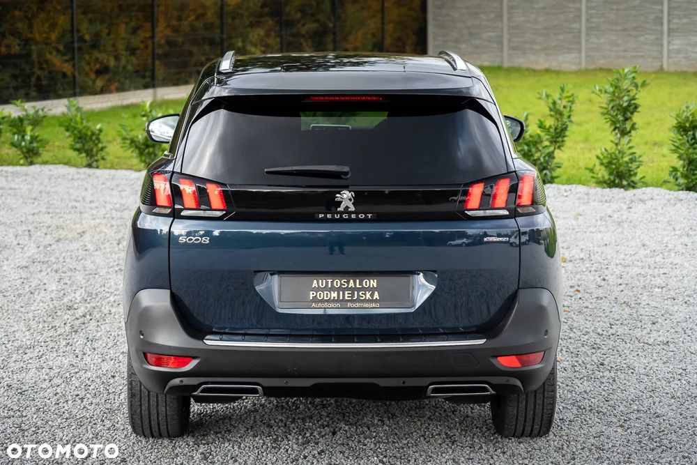 Peugeot 5008 - 10