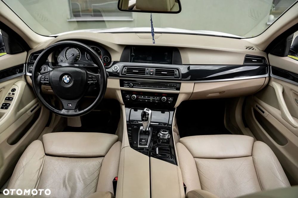 BMW Seria 5 - 25