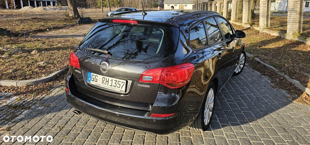 Opel Astra 1.4 Turbo 150 Jahre - 19
