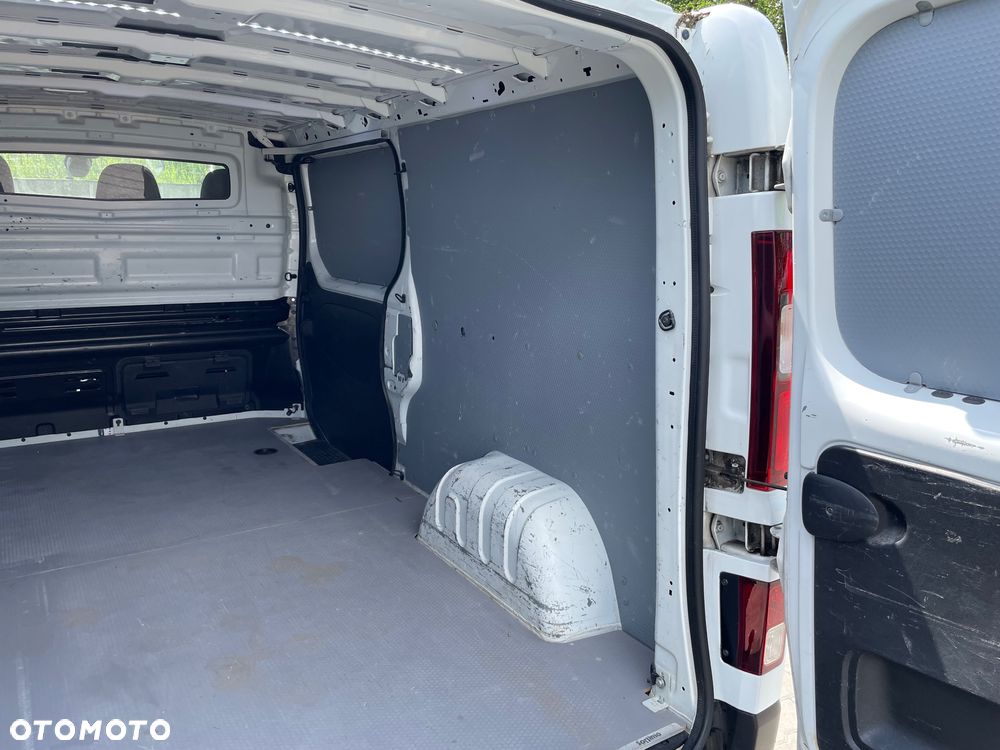 Renault Trafic Long Talento Vivaro Custom Transit T6 Expert Jumpy Primastar - 34