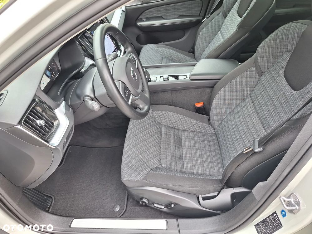 Volvo V60 B4 D Momentum Pro - 17