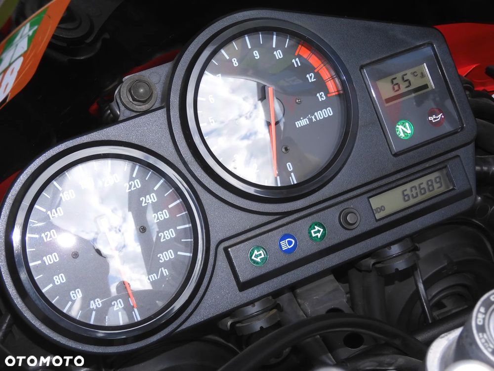 Honda CBR - 23