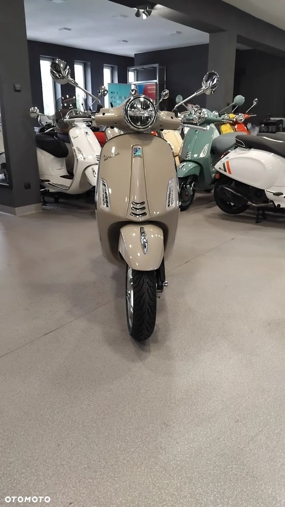Vespa Primavera - 5