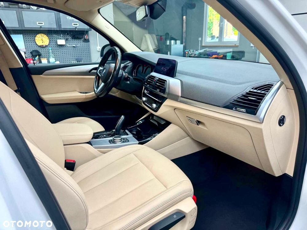 BMW X3 xDrive20d MHEV Advantage - 7
