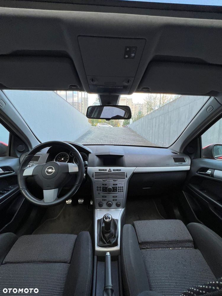 Opel Astra III 2.0 T Sport - 17