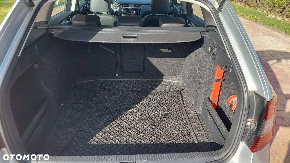 Skoda Octavia 2.0 TSI RS 245 DSG - 18