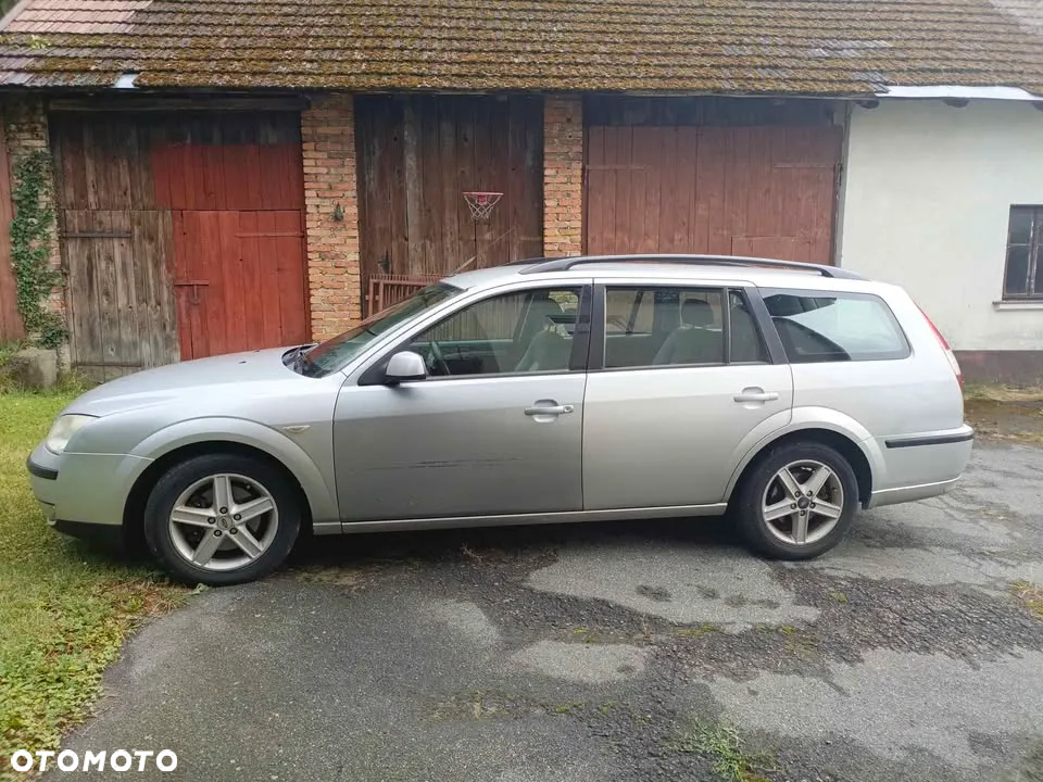 Ford Mondeo Turnier 2.0 TDCi Ghia - 5