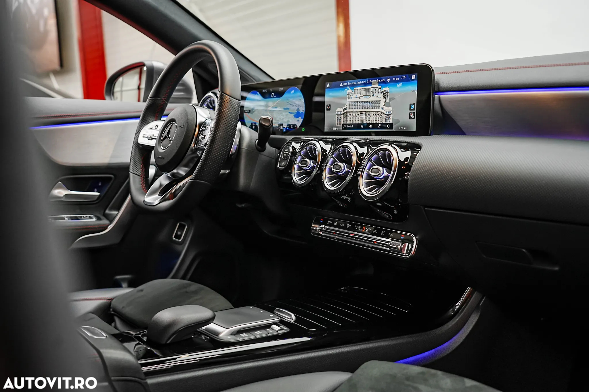 Mercedes-Benz CLA 180 d 7G-DCT AMG Line - 16