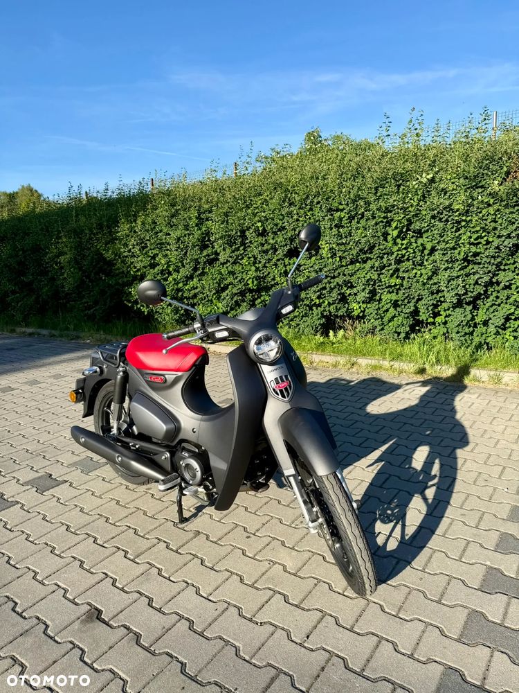 Honda Super Cub - 1