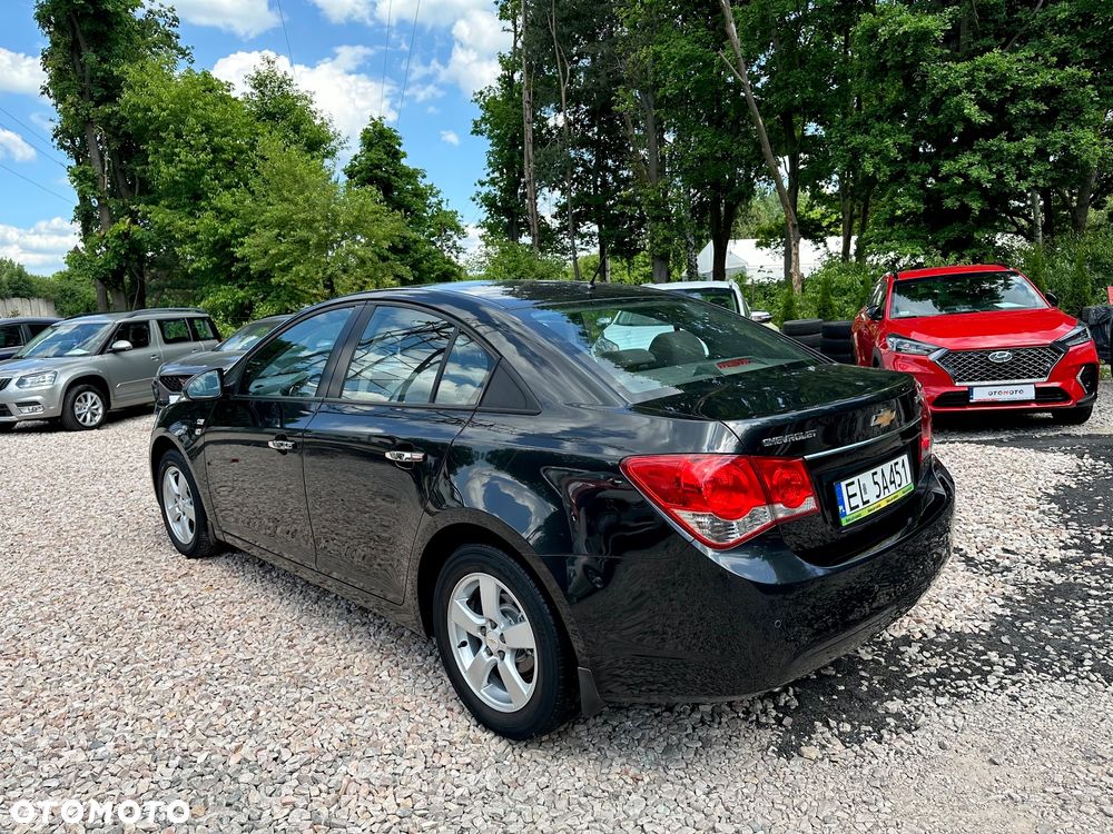 Chevrolet Cruze - 6