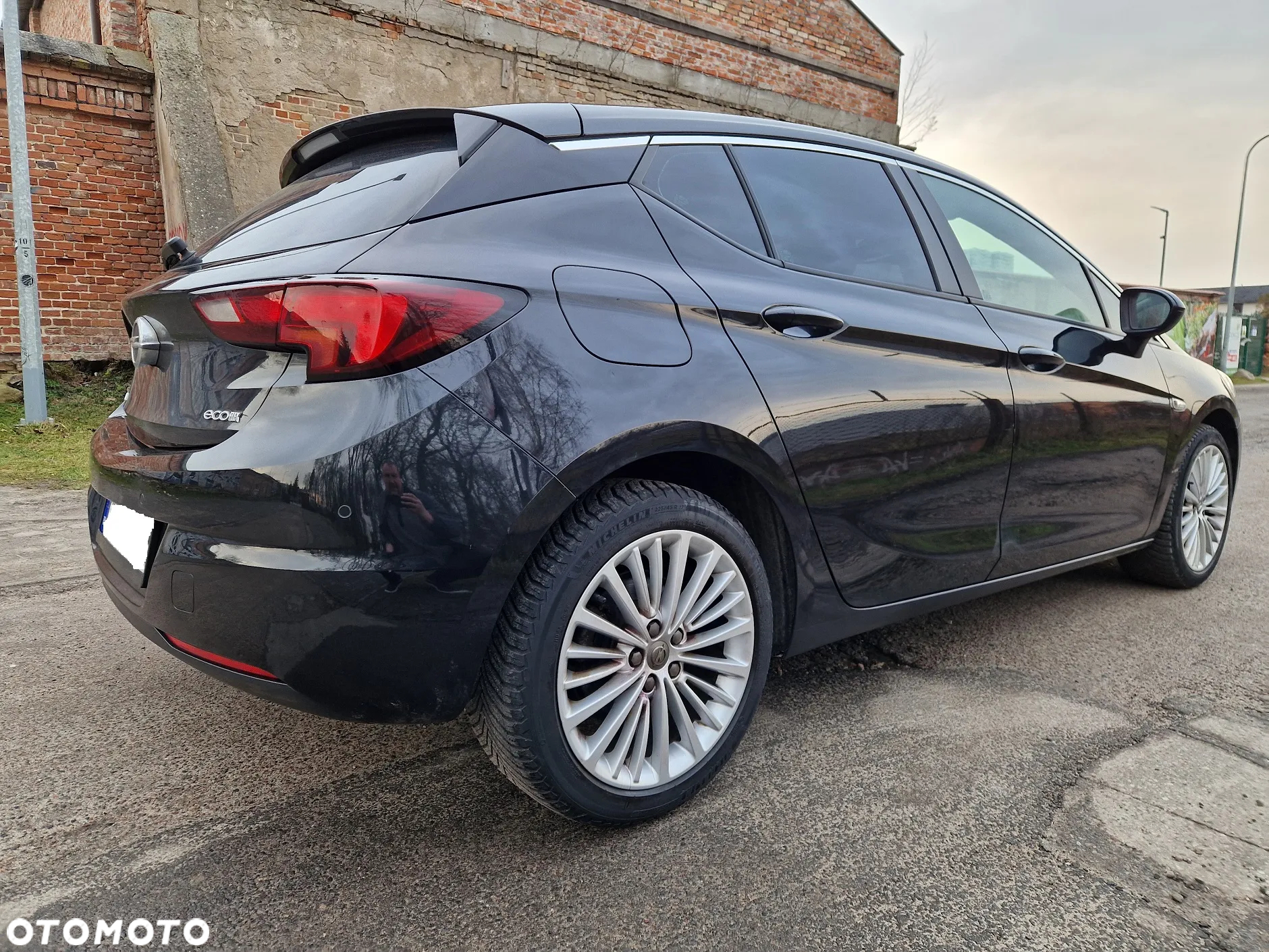 Opel Astra IV 1.6 CDTI Cosmo - 5