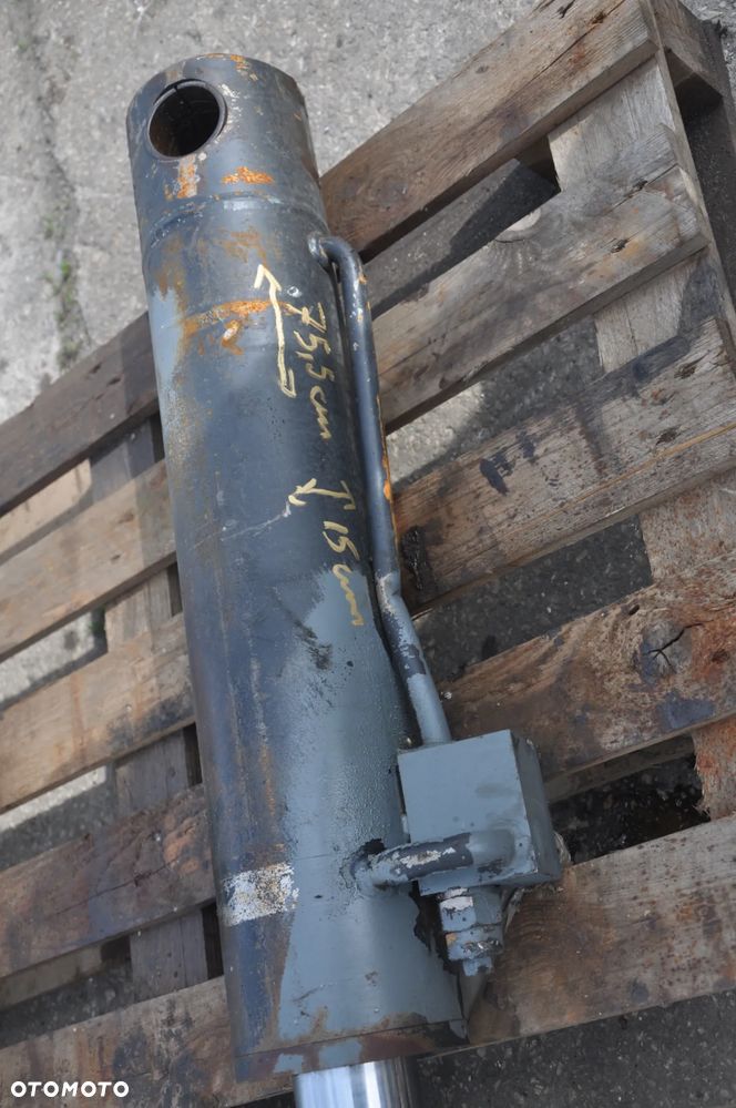 Siłownik hydrauliczny Terex T 350 - 3