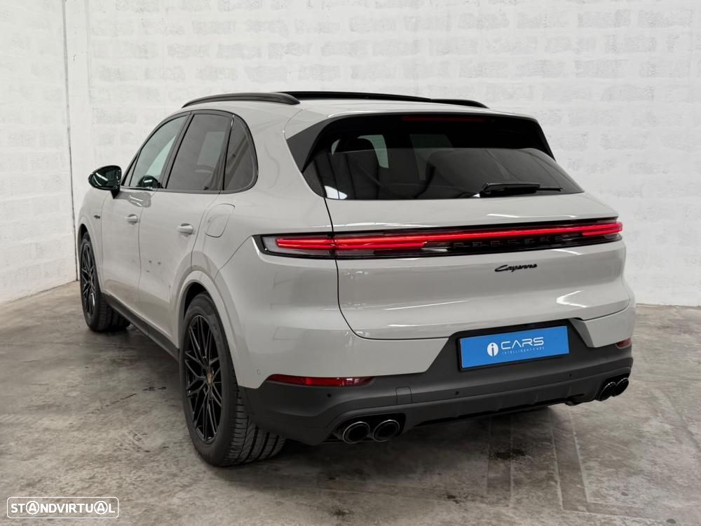 Porsche Cayenne E-Hybrid - 10