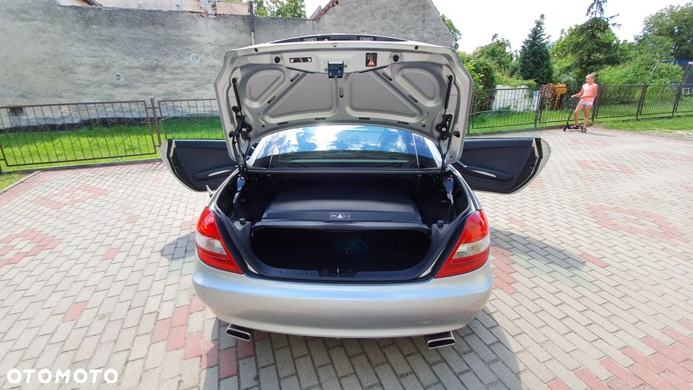 Mercedes-Benz SLK - 14