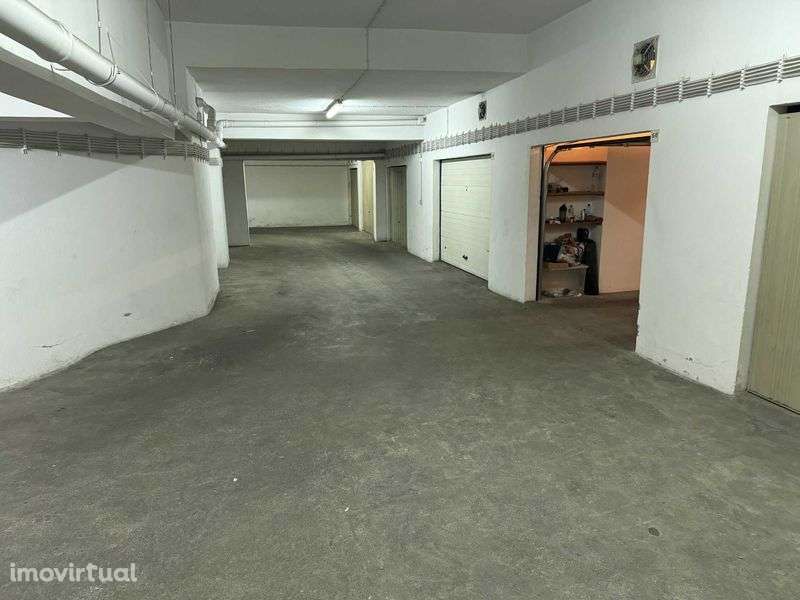 Garagem - Montebelo Norte, Setúbal - Grande imagem: 4/8