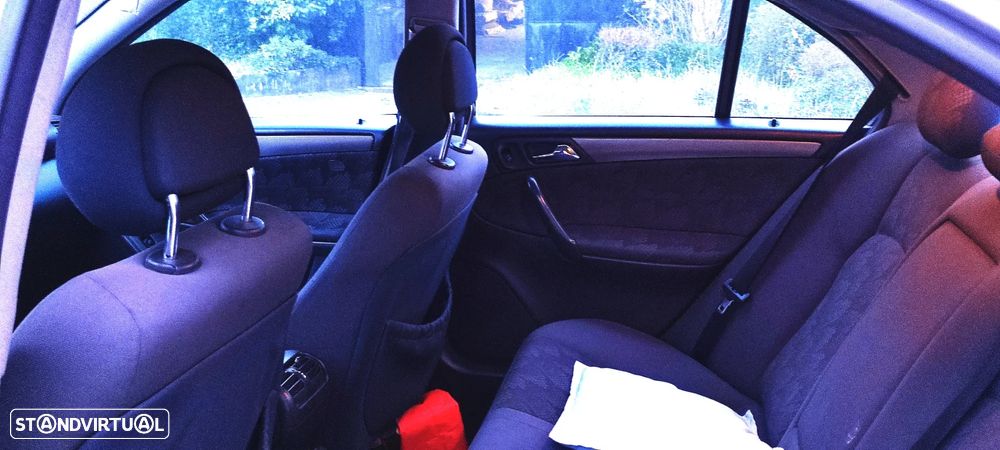 Mercedes-Benz C 220 CDi Avantgarde - 2