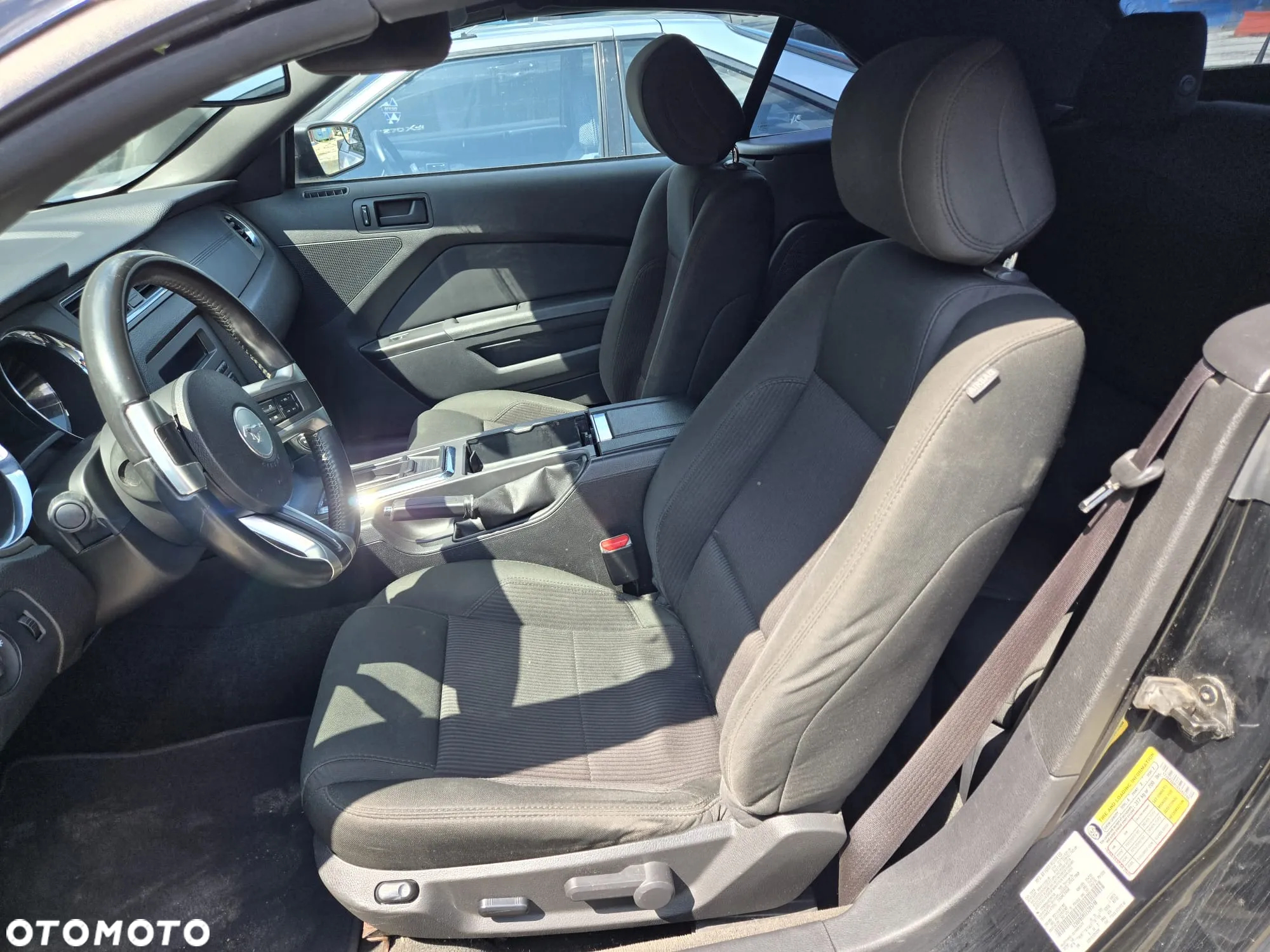 Ford Mustang 3.7 V6 - 6