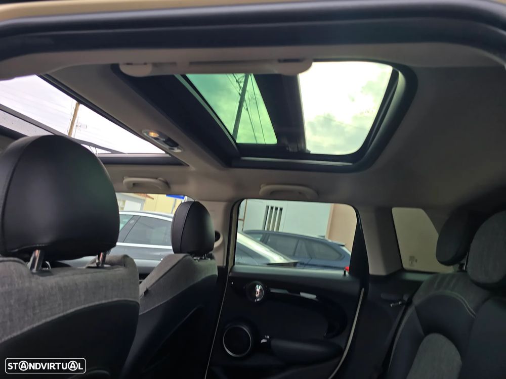 MINI 5 Portas Cooper SD - 24