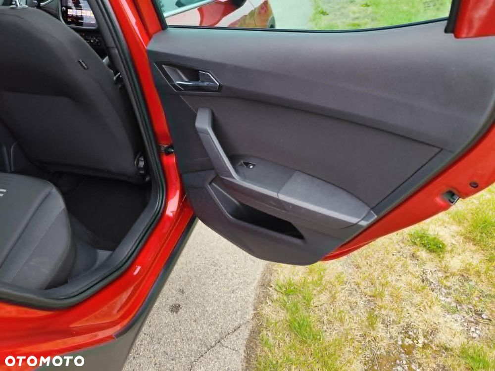 Seat Arona - 13