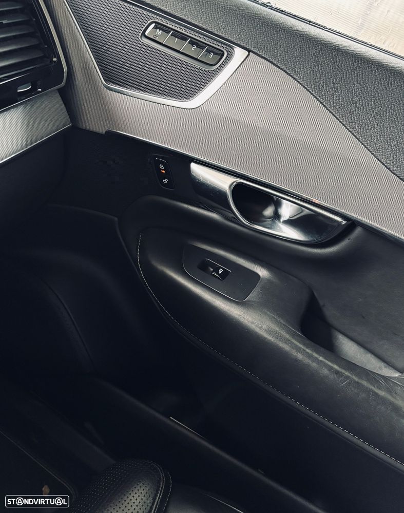 Volvo XC 90 2.0 D4 R-Design - 12