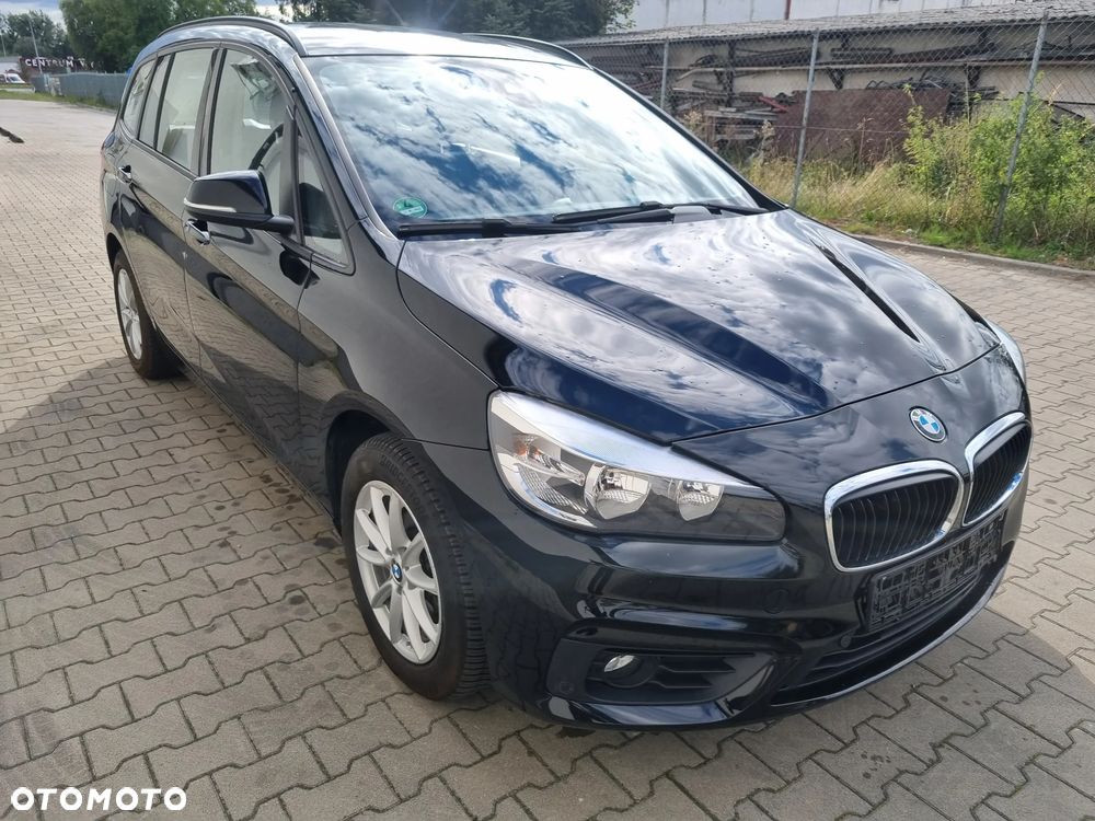 BMW Seria 2 216d Sport Line - 14