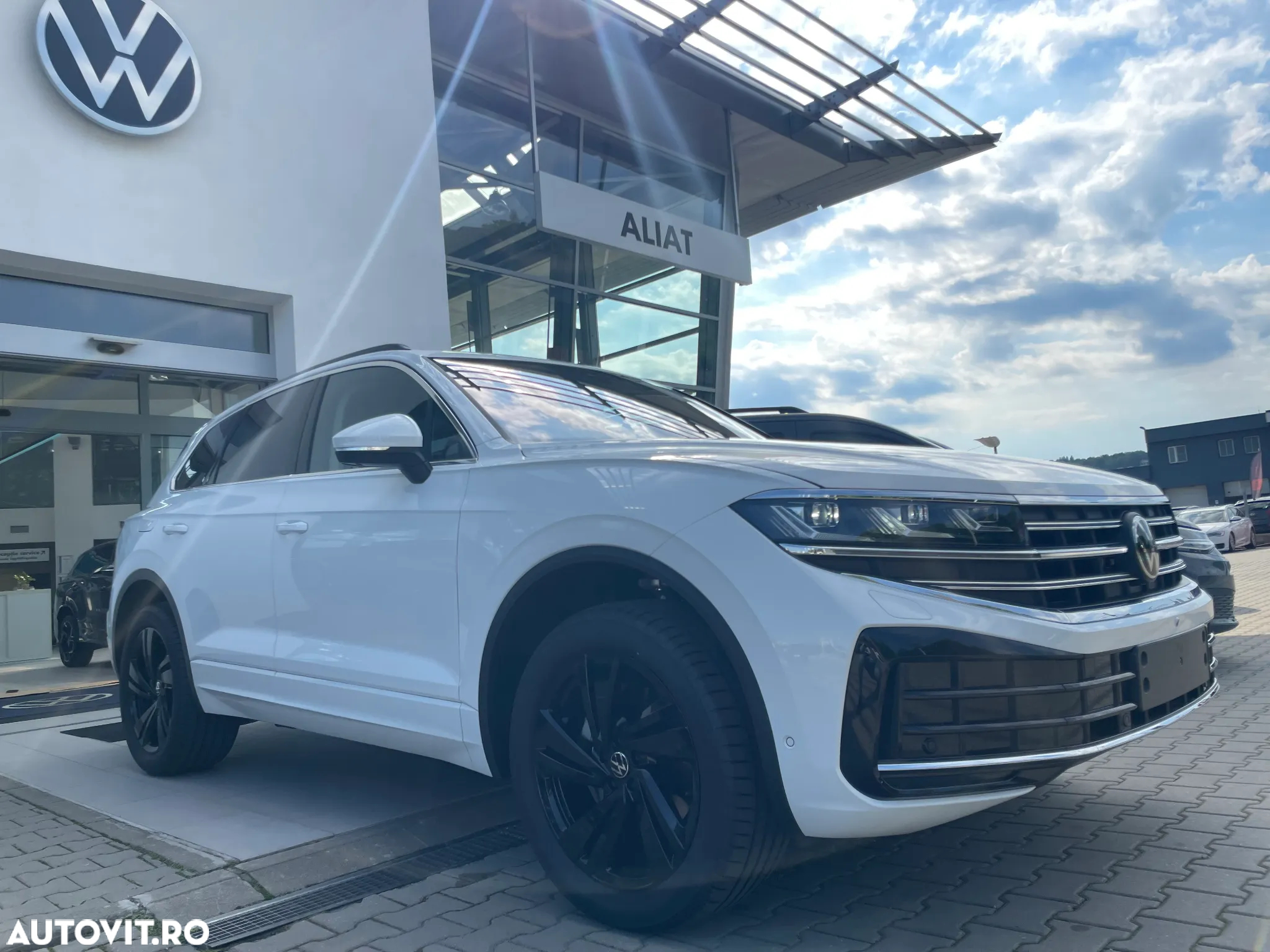 Volkswagen Touareg V6 TDI Elegance - 2