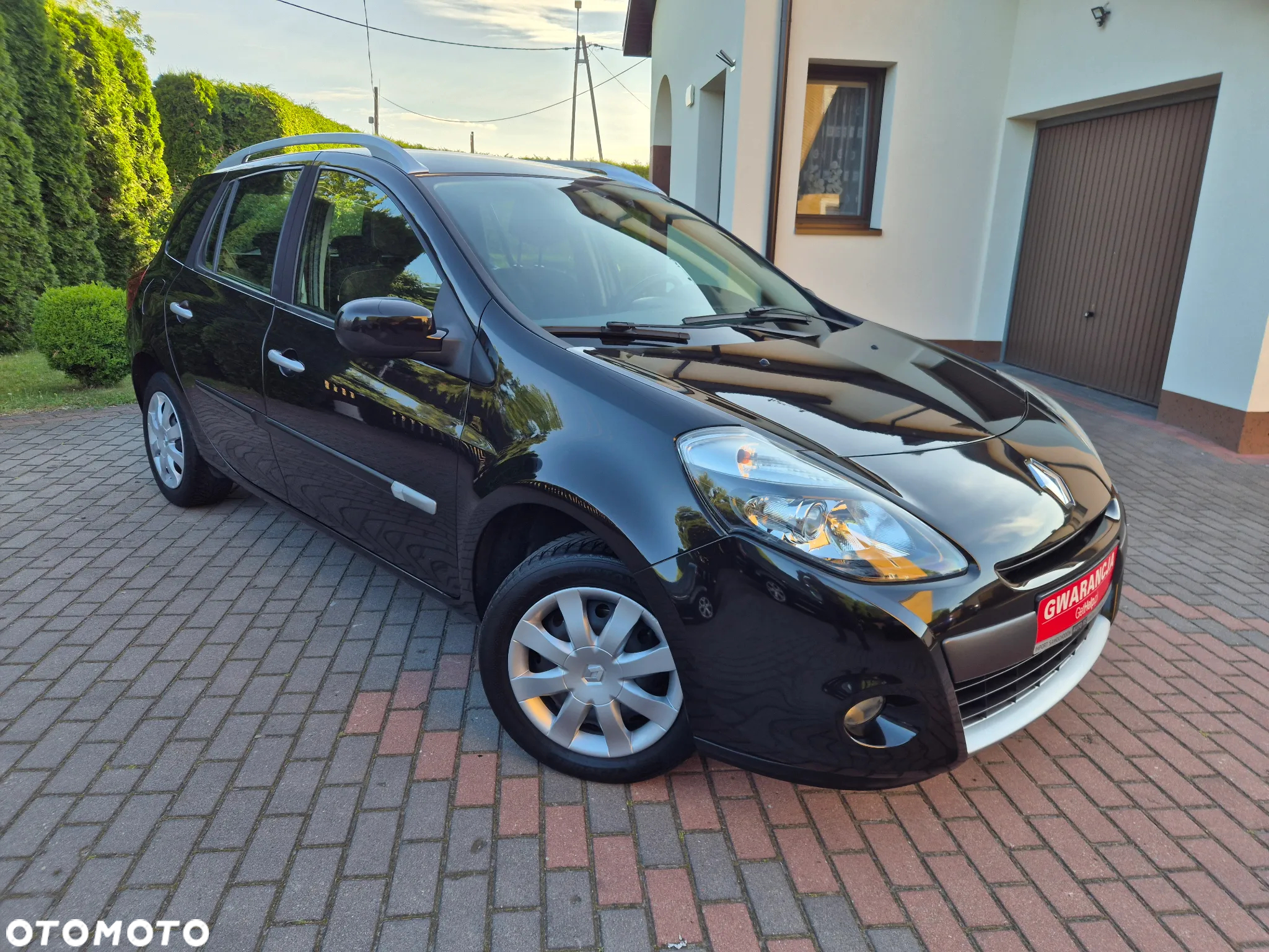 Renault Clio 1.2 16V 75 Expression - 2
