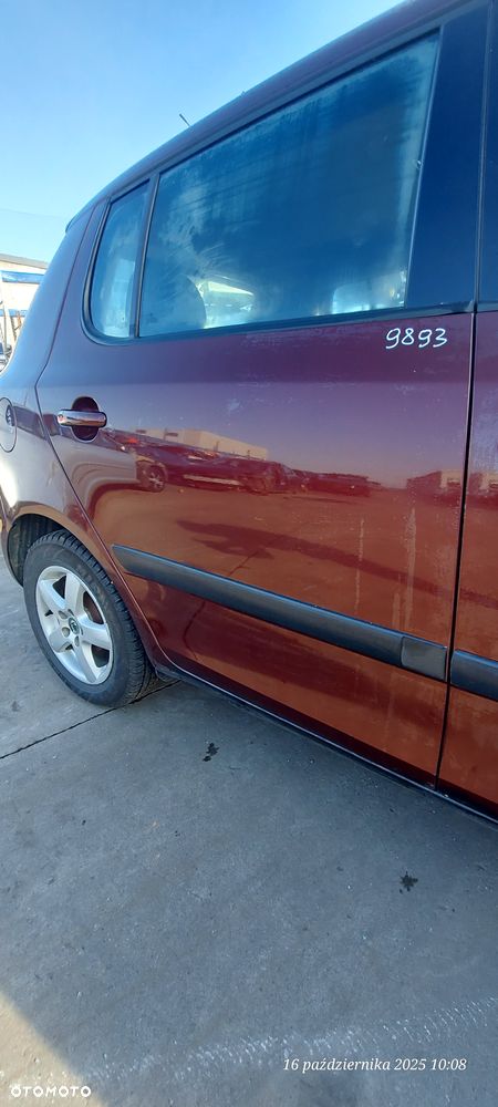 Skoda Fabia II 06- Drzwi Prawy Tył Kolor.9893 - 2
