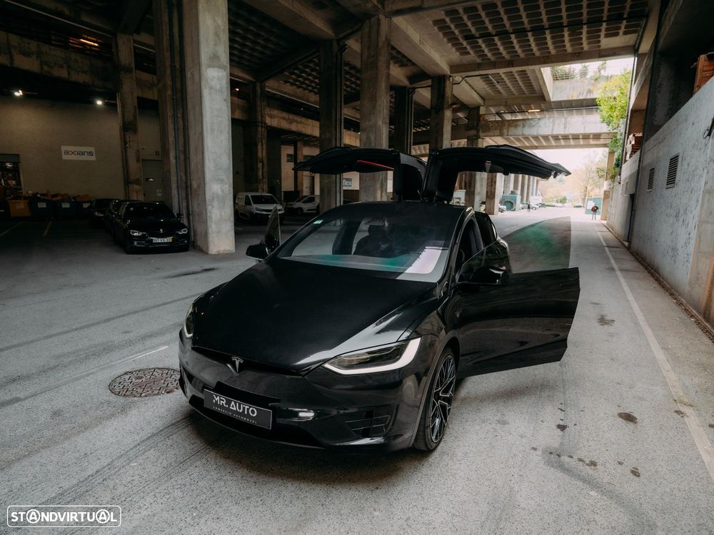 Tesla Model X 100D - 14