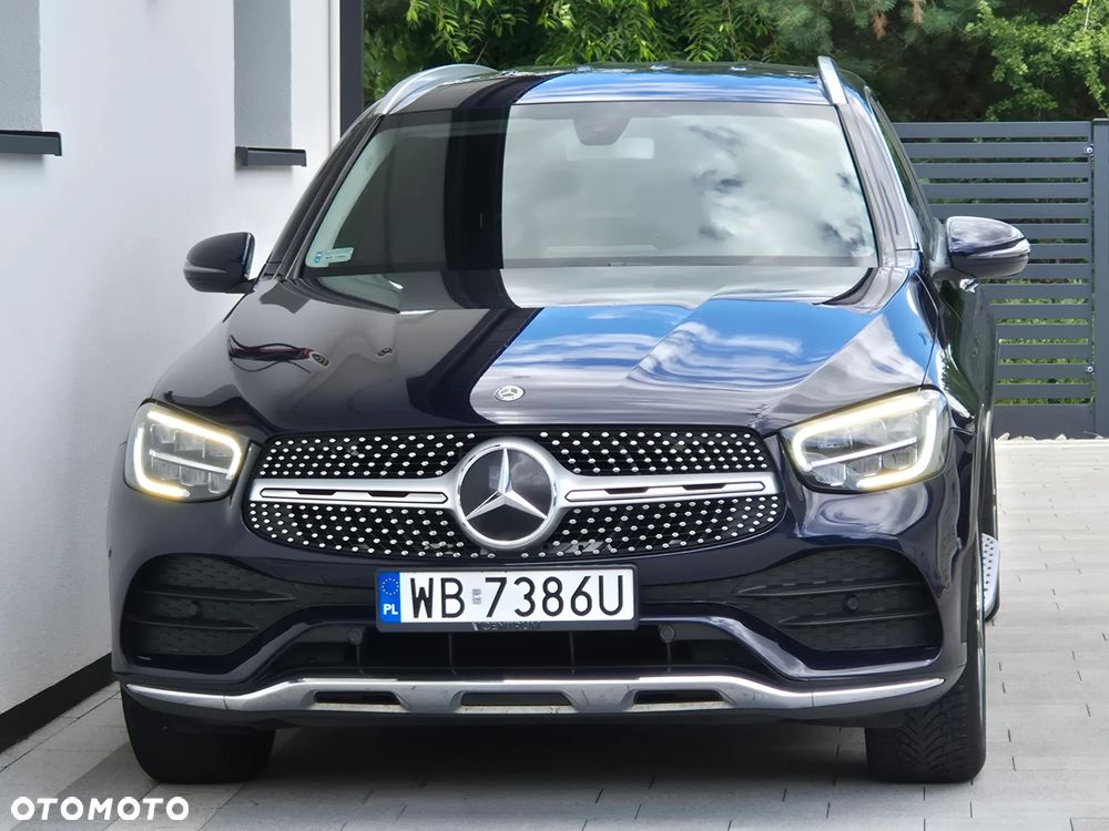 Mercedes-Benz GLC 200 d 4-Matic Business Edition - 3